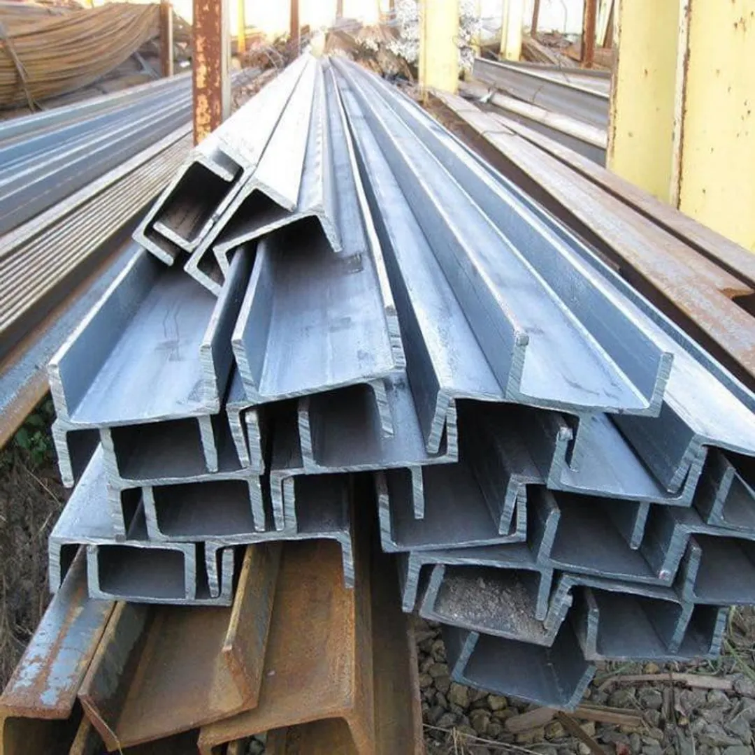 Металлическая стойка из швеллера 1360хШ14П