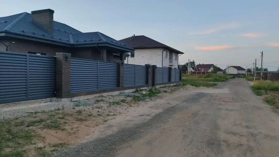Установка забора-ранчо на готовые столбы (Высота 1,9 м)