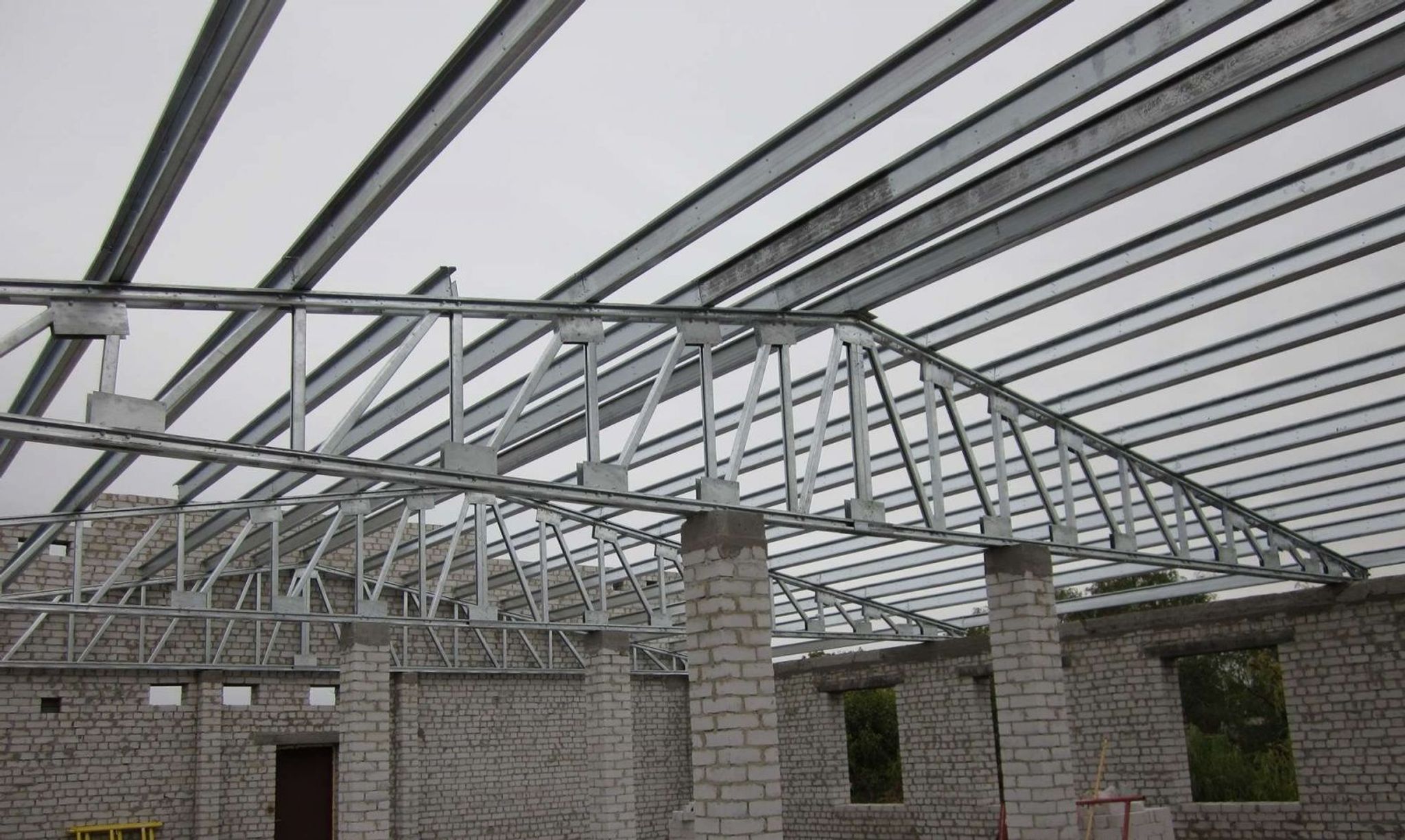 Фермы пролетом до 90 метров для Республики Адыгея: надежные конструкции для любых объектов