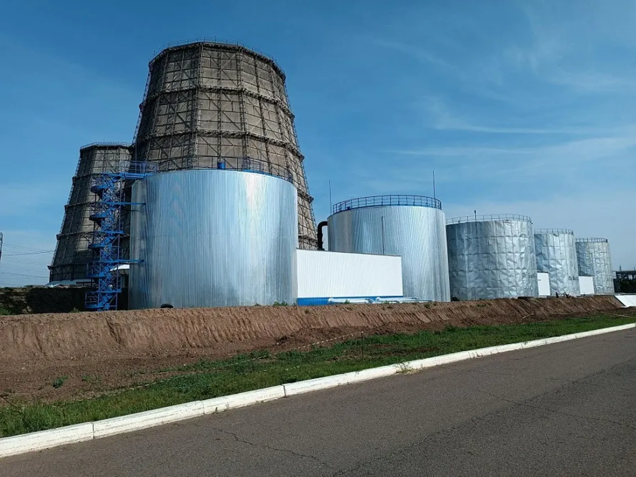 Баки-аккумуляторы горячей воды производство под ключ для Республики Коми