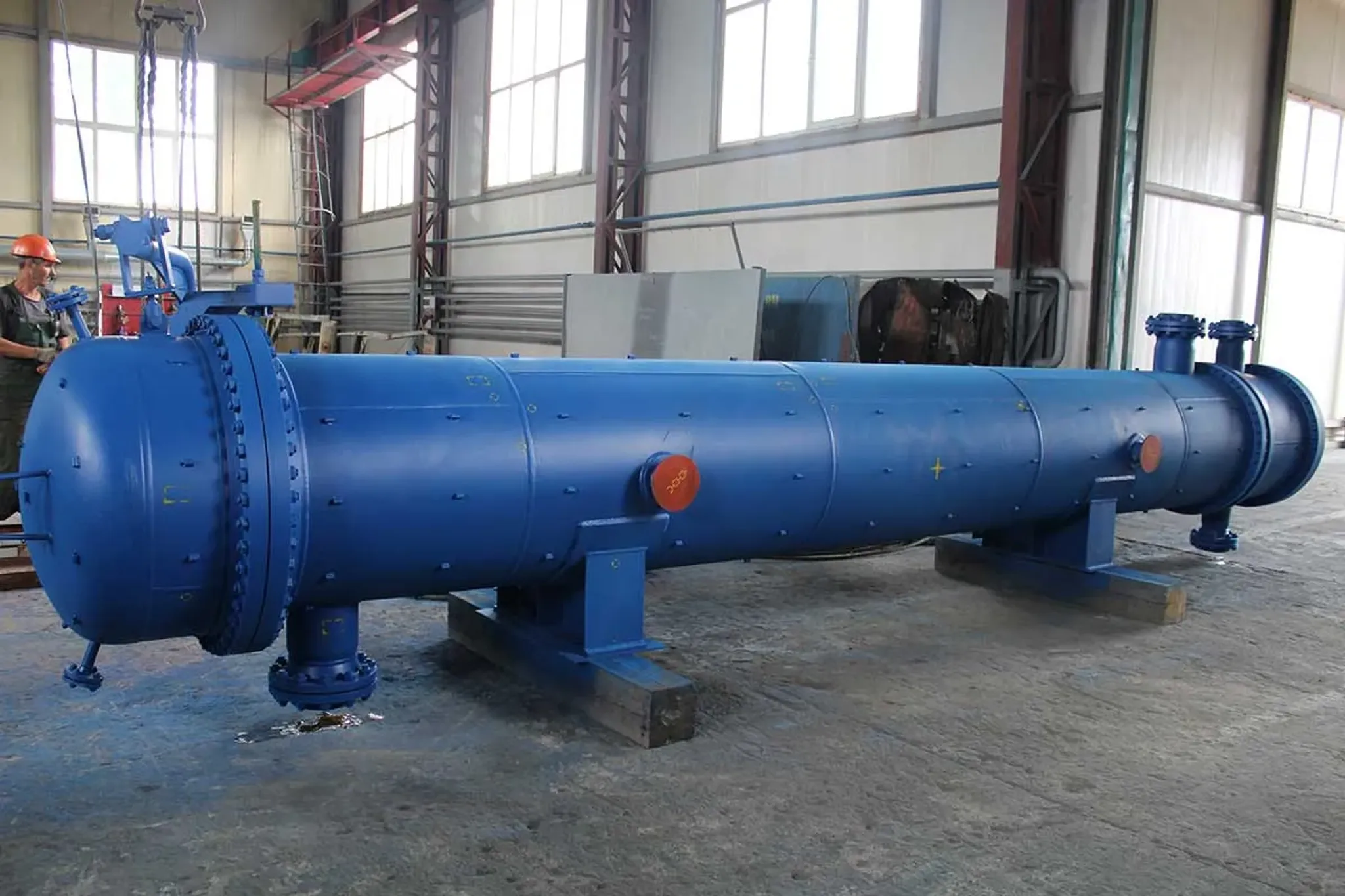 Производство кожухотрубчатых теплообменников с плавающей головкой для Республики Бурятия: проектирование, монтаж, гарантия