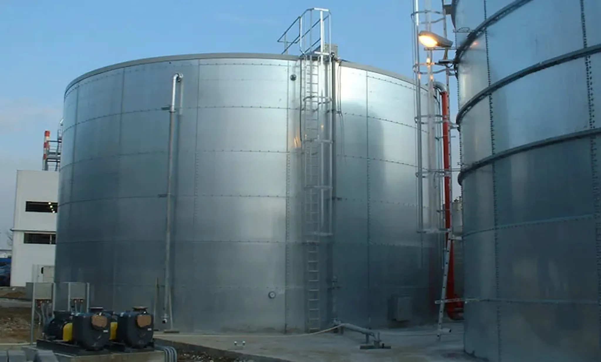 БАГВ-400 м³: Проектирование, производство, поставка и монтаж баков-аккумуляторов горячей воды для Республики Карелия