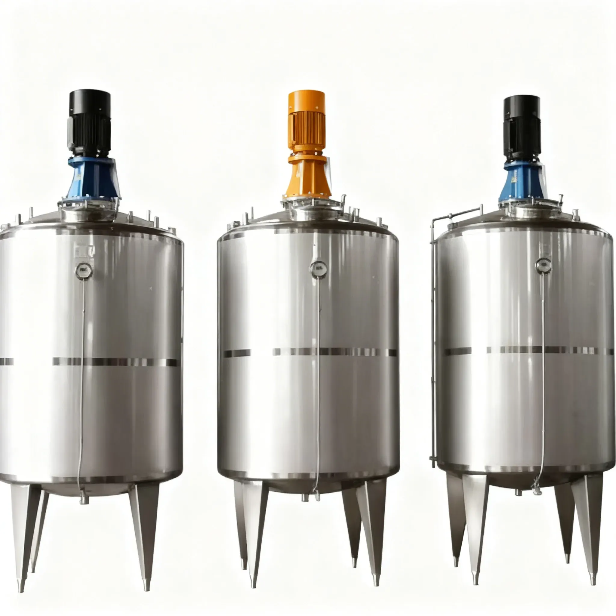 Стальные емкости для воды и напитков