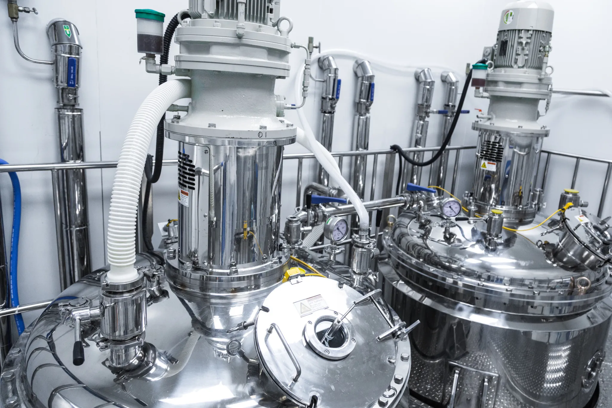 Фармацевтический реактор: Проектирование, производство, поставка, монтаж и пуско-наладочные работы с гарантией для Карачаево-Черкессии