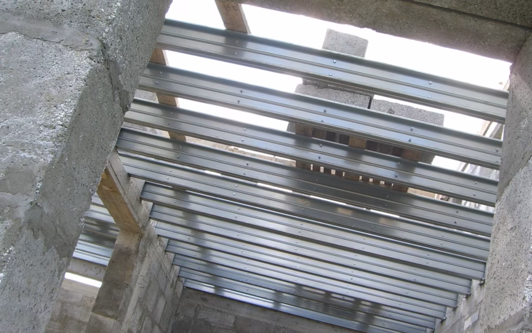 Междуэтажные перекрытия для Липецкой области: надежные решения от ProfitSteel