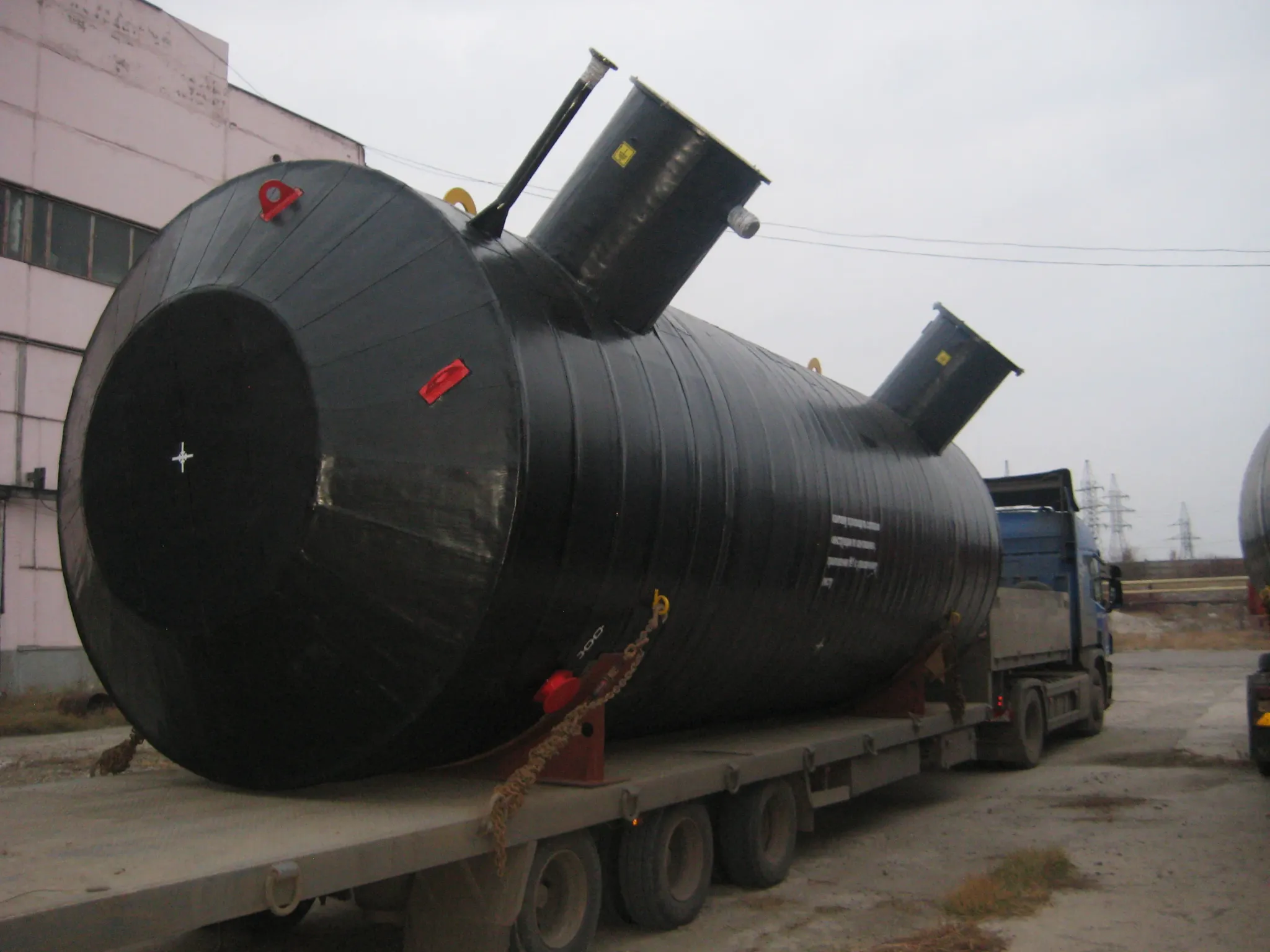 Емкости подземные дренажные ЕП/ЕПП-63 М³: Проектирование, производство, поставка, монтаж и пуско-наладочные работы с гарантией для Республики Калмыкия