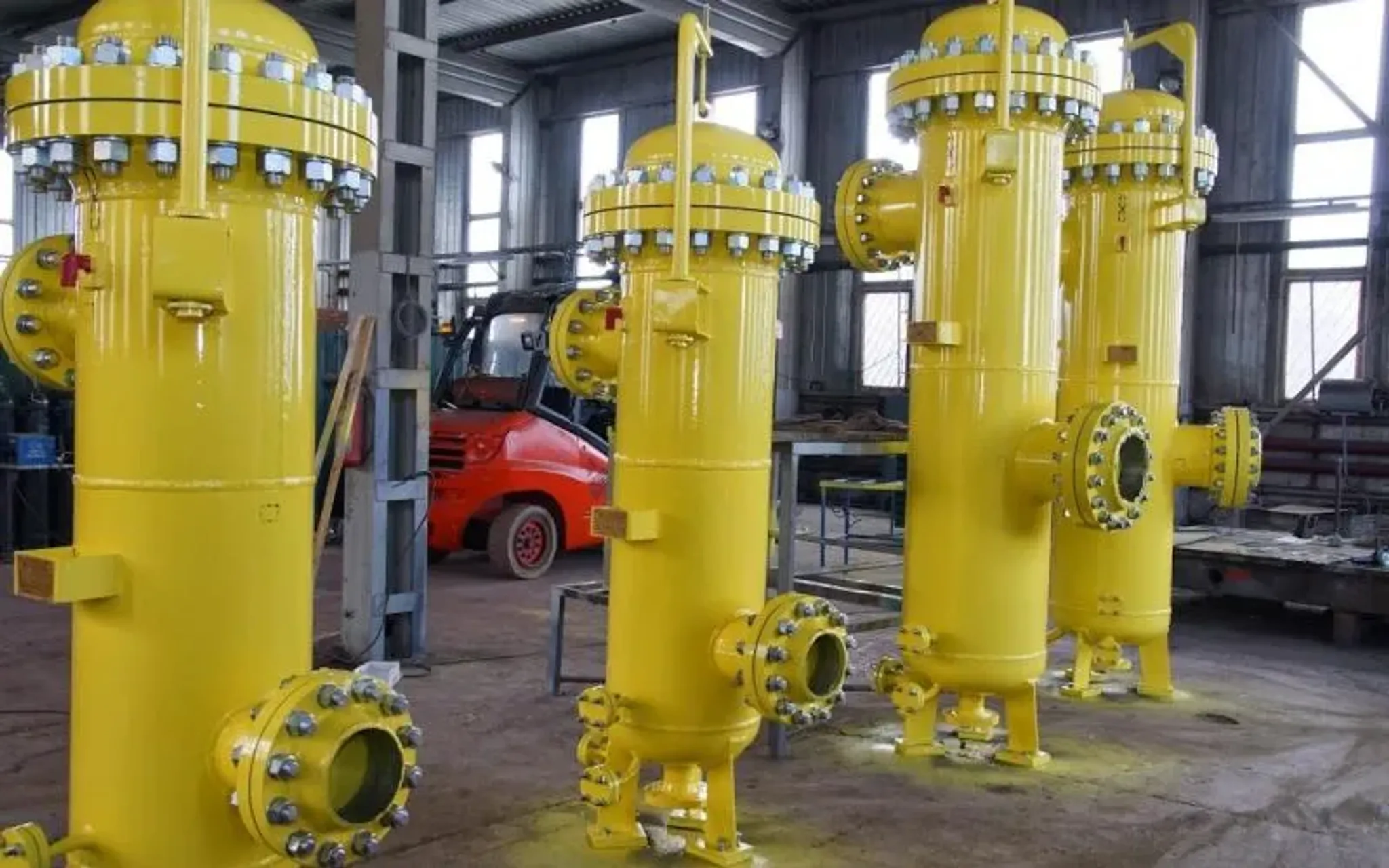 Газосепараторы сетчатые ГС типа 1 и 2 производство под ключ для Республики Крым: проектирование, поставка, монтаж с гарантией