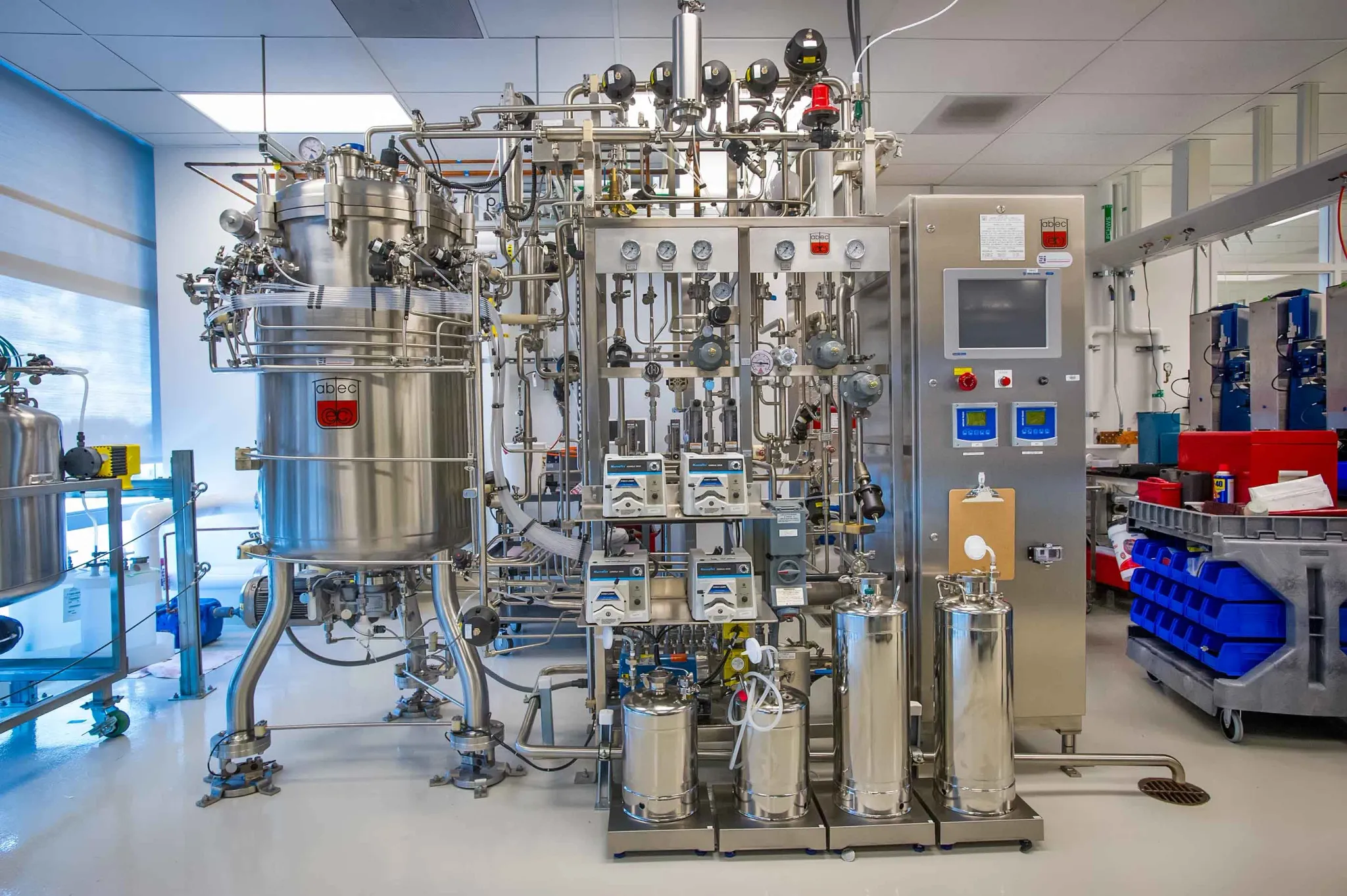 Фармацевтический биореактор-ферментёр: Проектирование, производство, поставка и монтаж в Карачаево-Черкесская Республика